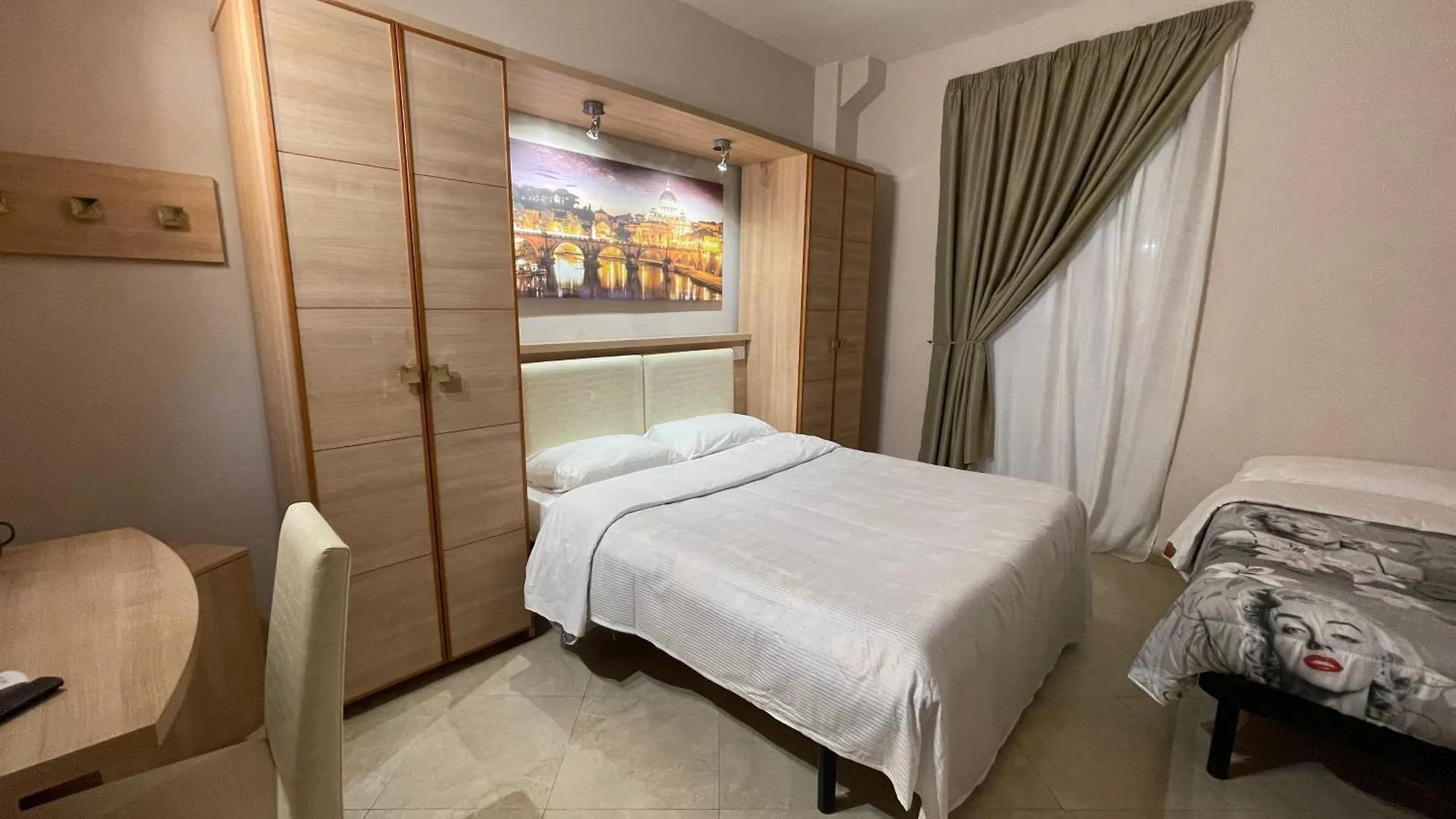 Spqr Suite House Rome 0*,