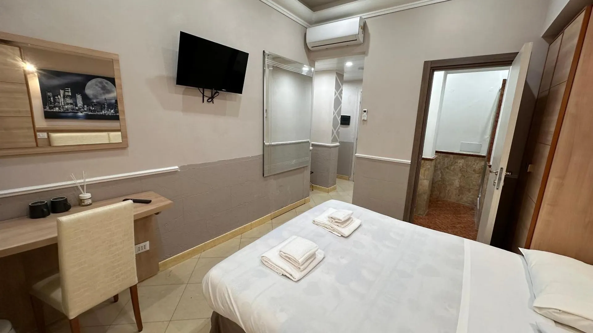 Spqr Suite House Rome Italy