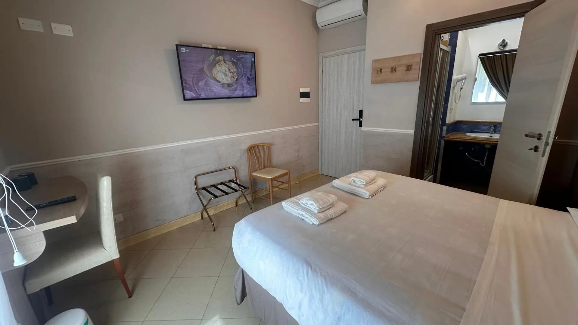 Spqr Suite House Rome